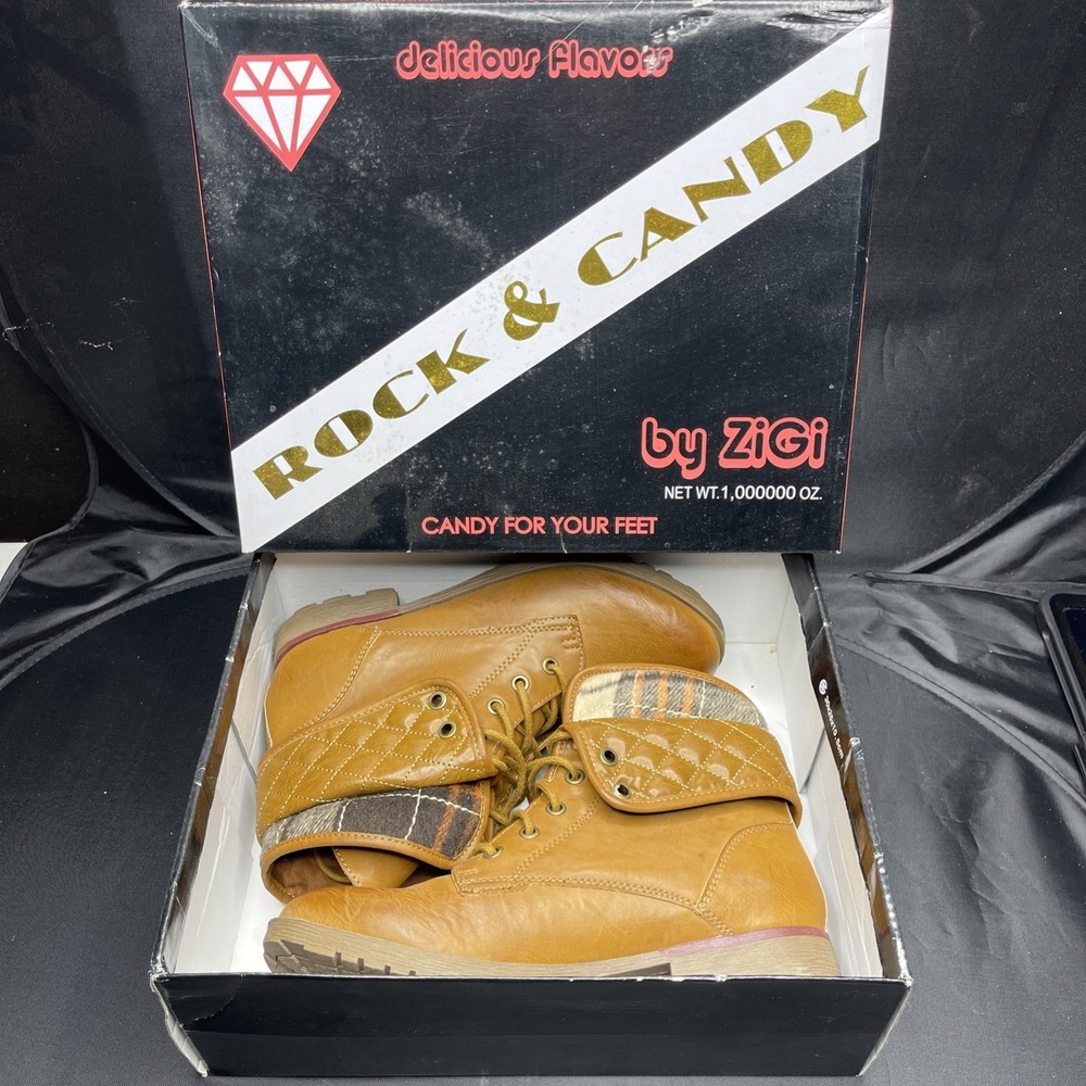 ZiGi Rock & Candy Spraypaint-Q Womens Combat Boots Size 8 Tan Plaid Lace Up